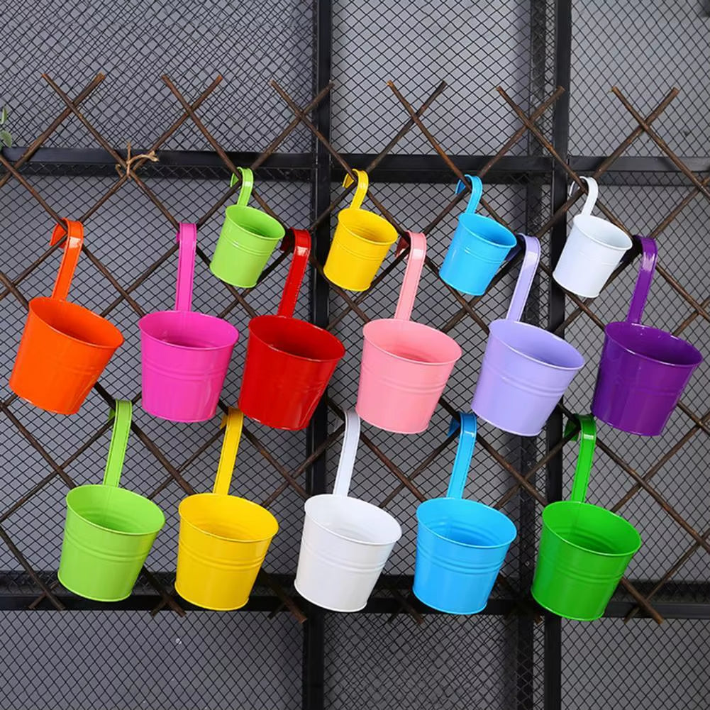 Hanging Flower Pot Sturdy Natural Style Iron Exquisite Metal Bucket for Balcony